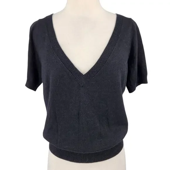 Moda International Knit Sweater – Black Silk Cashmere V-Neck Large - Picture 2 of 7